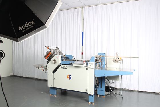 Industrielle faltende Papiermaschine A3 mit elektrischem System Schneider PLC