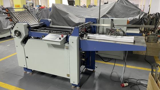 Papier-Falten-Maschinen-Gang-Laufwerksart 480mm Breiten-A3 für Broschüre