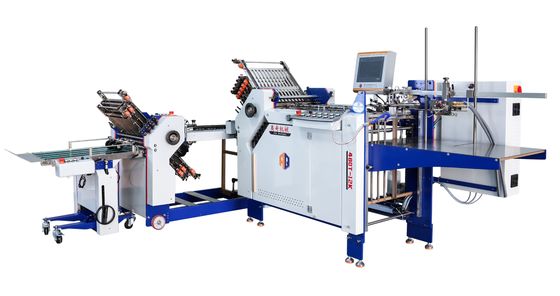 Automatisierte industrielle Ordnermaschine, Broschüren- und Broschürenfaltmaschine mit Liefertisch